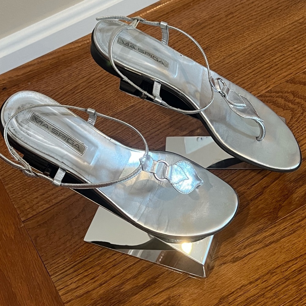 Via Spiga Sandals